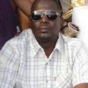 Meet your Posher, Carlos royston